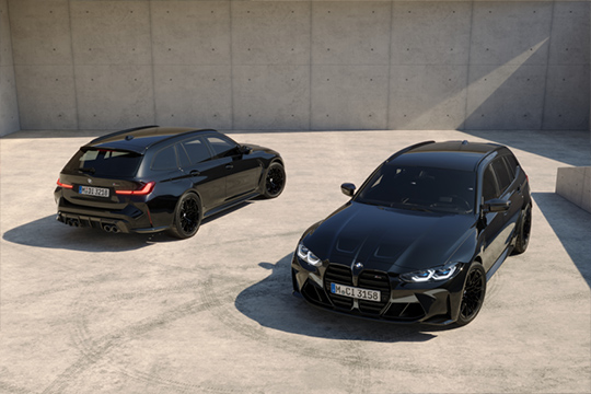 #1 SAPHIRSCHWARZ METALLIC. #1 SAPHIRSCHWARZ METALLIC.