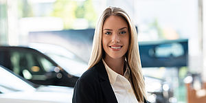 Ana Vukotic- Automobilkauffrau in Ausbildung- Standort Ludwigsburg Ana Vukotic- Automobilkauffrau in Ausbildung- Standort Ludwigsburg