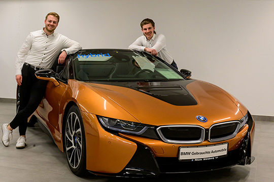 Louis Uhle Auszubildender Rhein Würzburg Verkauf Gebrauchte Automobile Louis Uhle Auszubildender Rhein Würzburg Verkauf Gebrauchte Automobile
