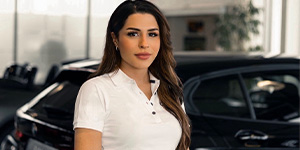 Bahar Akgül Serviceassistentin