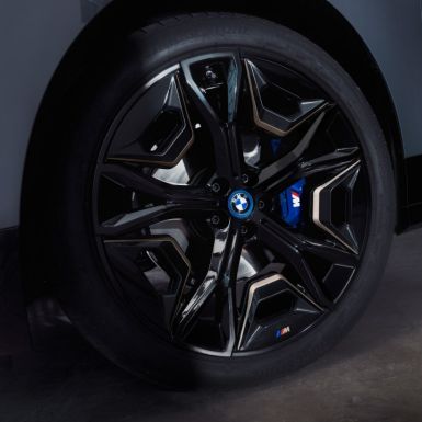 BMW iX M60 - Räder.jpg BMW iX M60 - Räder.jpg