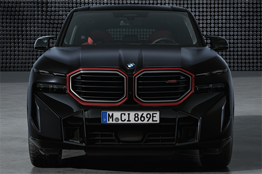 BMW XM LABEL RED