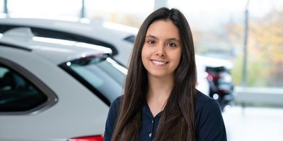 Chiara - Höchsmann - Automobilkauffrau .jpg Chiara - Höchsmann - Automobilkauffrau .jpg