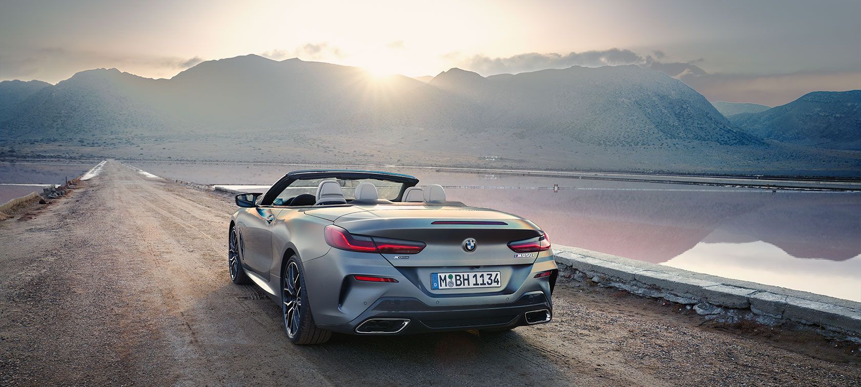 he NEW 8 - das neue BMW 8er Cabriolet.