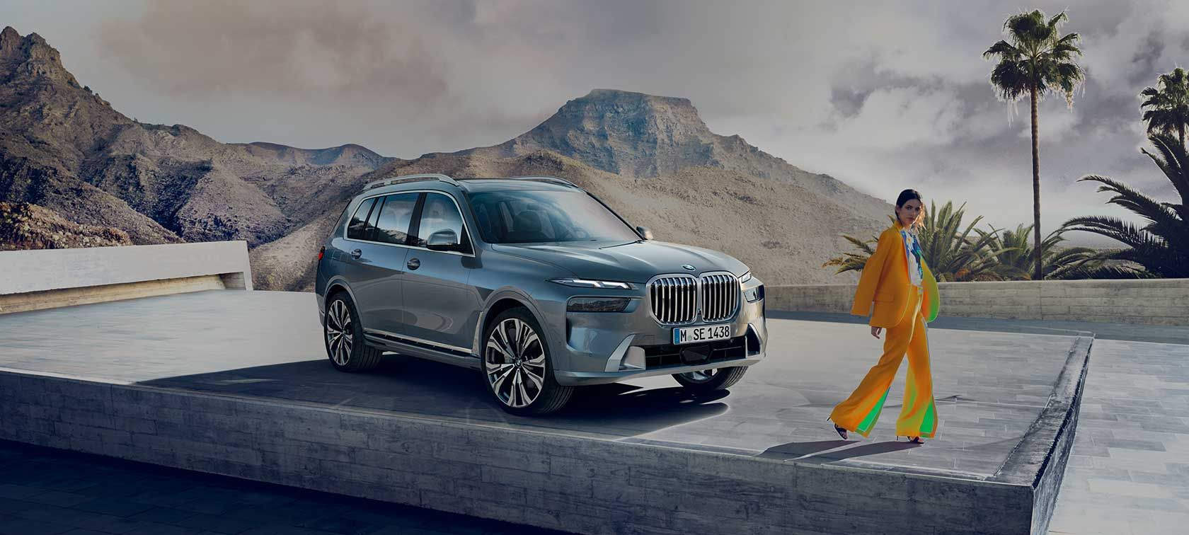 The NEW X7. The NEW X7.