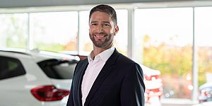 Frank Eisele - Verkaufsleitung Gebrauchte Automobile - Standort Würzburg Frank Eisele - Verkaufsleitung Gebrauchte Automobile - Standort Würzburg