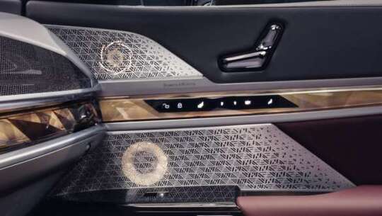 Bowers & Wilkins Diamond Surround Sound System. Bowers & Wilkins Diamond Surround Sound System.