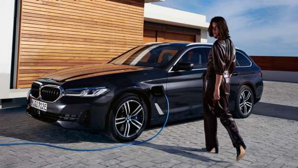 Die Plug-in-Hybrid-Technologie des BMW 5er Touring. Die Plug-in-Hybrid-Technologie des BMW 5er Touring.