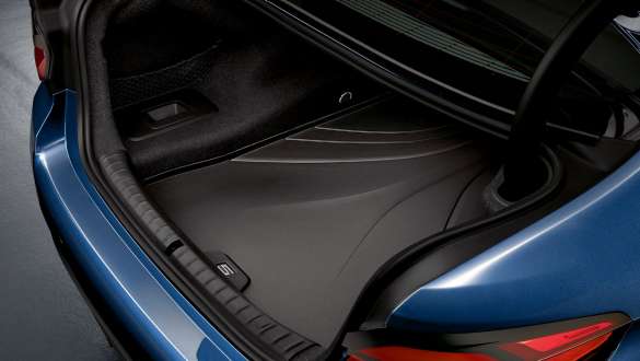 BMW Gepäckraum-Formmatte. BMW Gepäckraum-Formmatte.