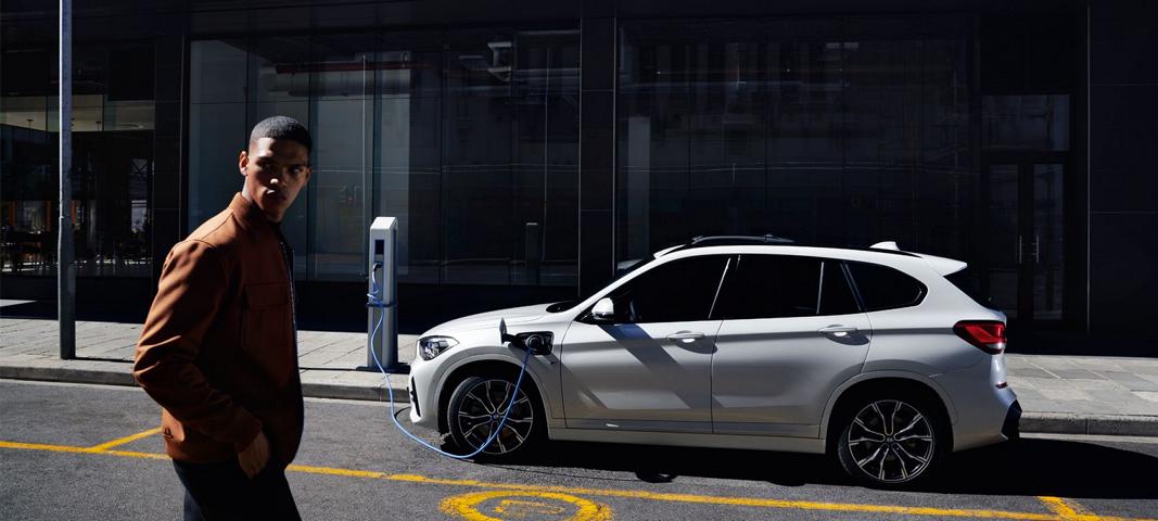 DER BMW X1 ALS PLUG-IN-HYBRID. DER BMW X1 ALS PLUG-IN-HYBRID.
