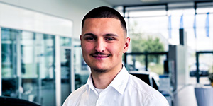 Lukas Prost - Auszubildender Automobilkaufmann Lukas Prost - Auszubildender Automobilkaufmann