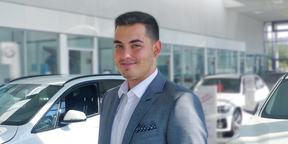 Marko Asentic- Auszubildender Automobilkaufmann- Standort Friedrichshafen Marko Asentic- Auszubildender Automobilkaufmann- Standort Friedrichshafen