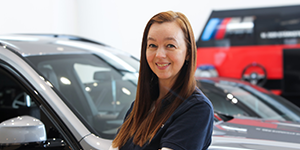 Melanie Cakir Serviceassistentin
