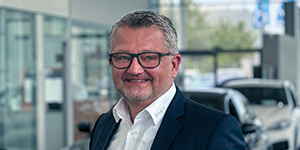 Michael Schlett- Vertreib an Großkunden Michael Schlett- Vertreib an Großkunden
