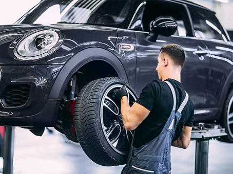 MINI Service Räderwechsel MINI Service Räderwechsel