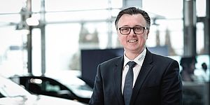 Nikolaos Tzimopoulos- Verkaufsleiter neue Automobile- Standort Ludwigsburg Nikolaos Tzimopoulos- Verkaufsleiter neue Automobile- Standort Ludwigsburg