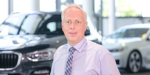 Oliver Martin - Serviceberater Karosserie - Standort Heermann-Rhein Heilbronn Oliver Martin - Serviceberater Karosserie - Standort Heermann-Rhein Heilbronn