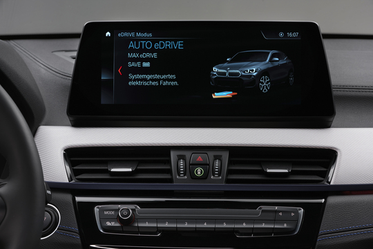 Digitale Dienste für den BMW X2 xDrive25e Digitale Dienste für den BMW X2 xDrive25e
