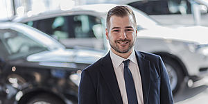 Tobias Amon- Verkaufsberater neue Automobile- Standort Ludwigsburg Tobias Amon- Verkaufsberater neue Automobile- Standort Ludwigsburg