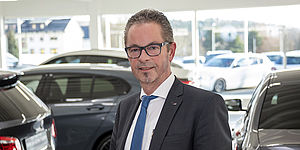 Udo Ehrenberg- Verkauf an Business Kunden neue Automobile- Standort Hof