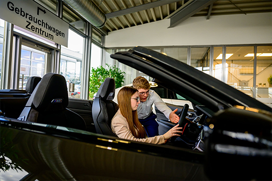 Vincent Weber Auszubildender Rhein Würzburg Verkauf Neuwagen 